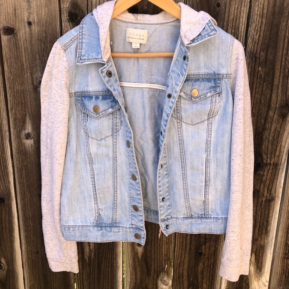 Jean jacket - Picture 2 of 6